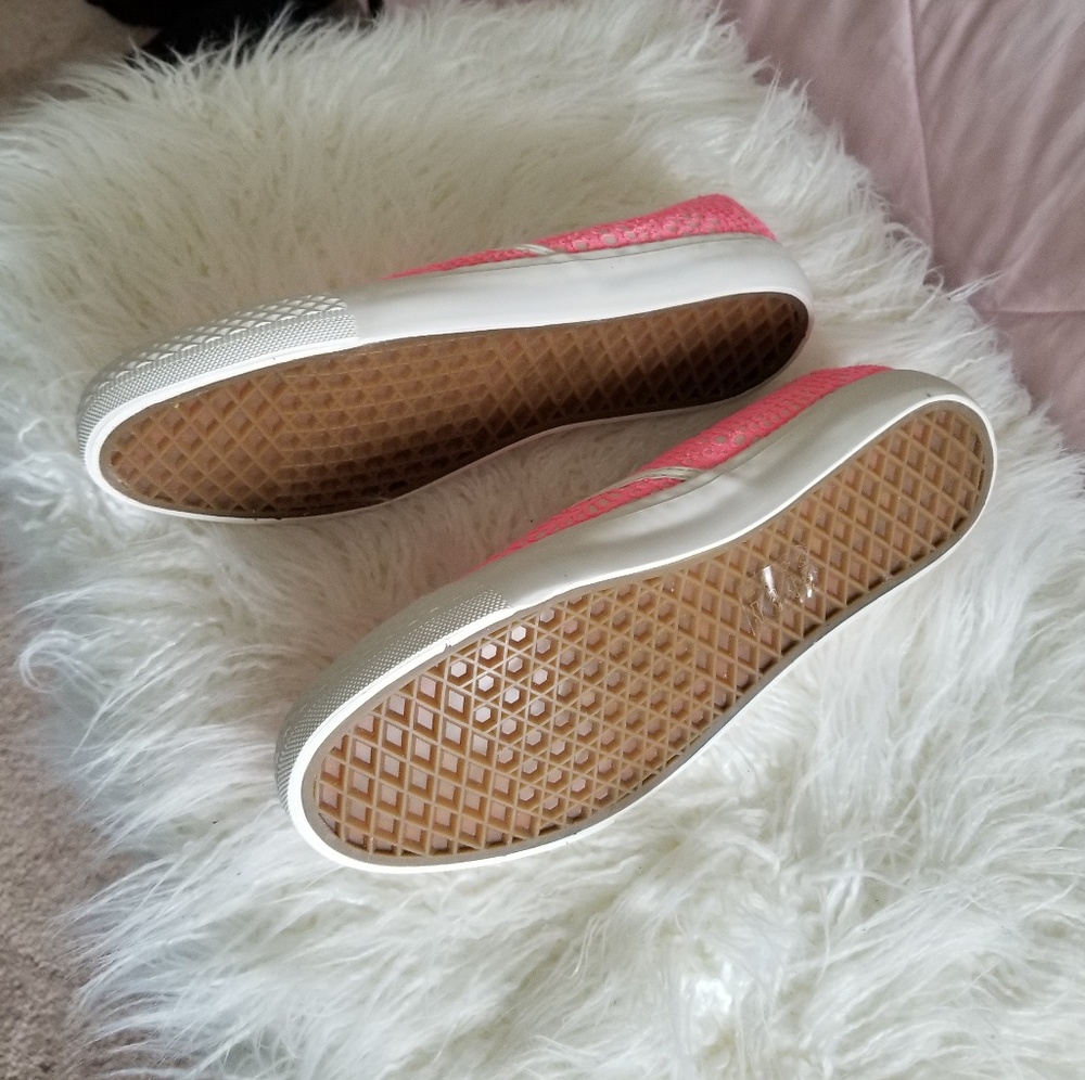 MISSGUIDED NEON PINK SLIP ON LACE SNEAKERS - Picture 6 of 8